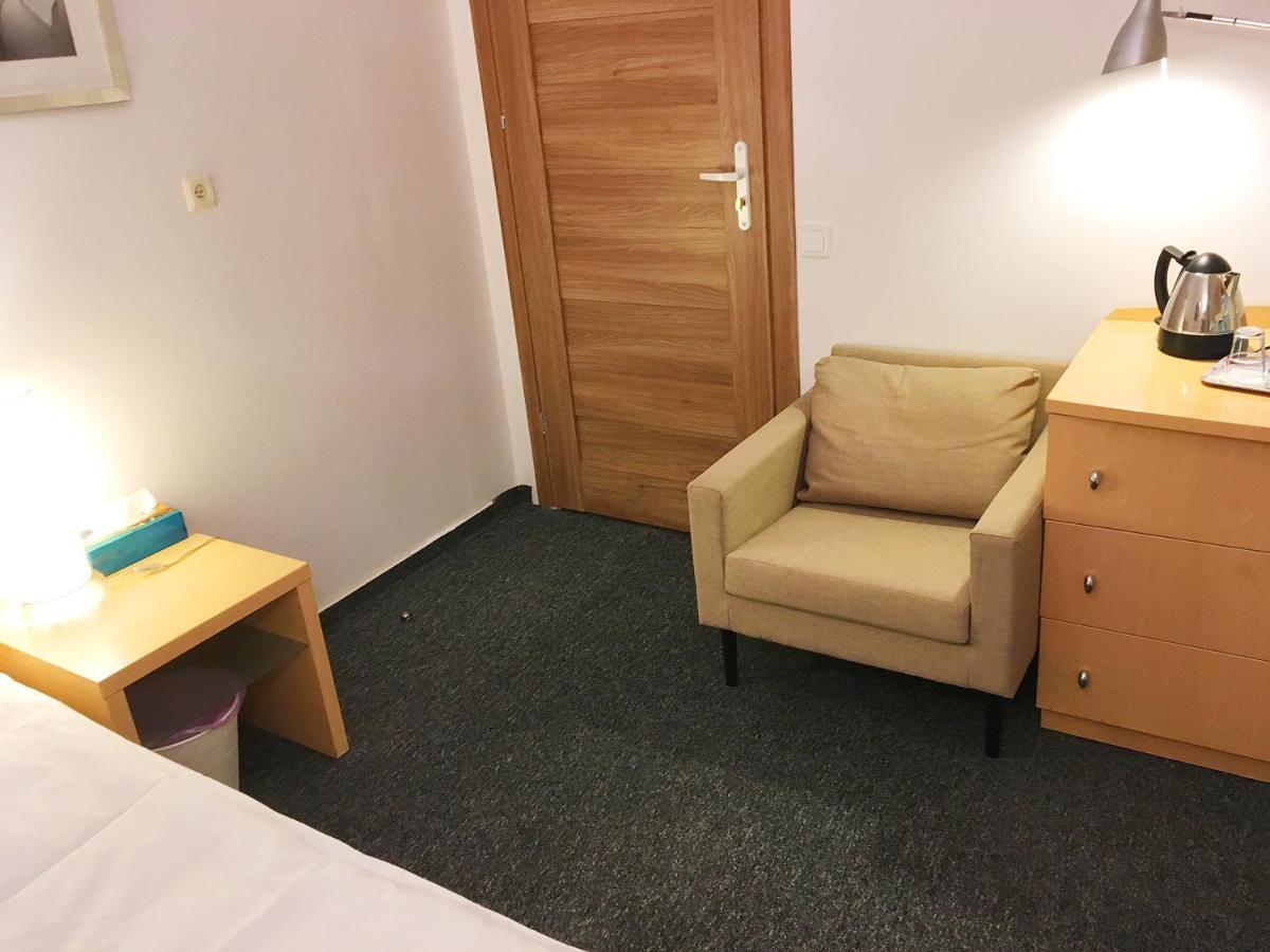 404 Rooms Wilanowska Βαρσοβία Εξωτερικό φωτογραφία
