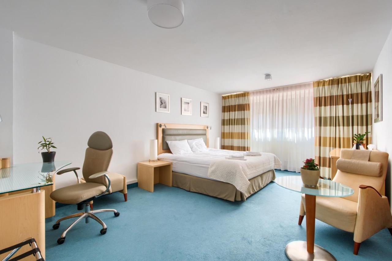404 Rooms Wilanowska Βαρσοβία Εξωτερικό φωτογραφία
