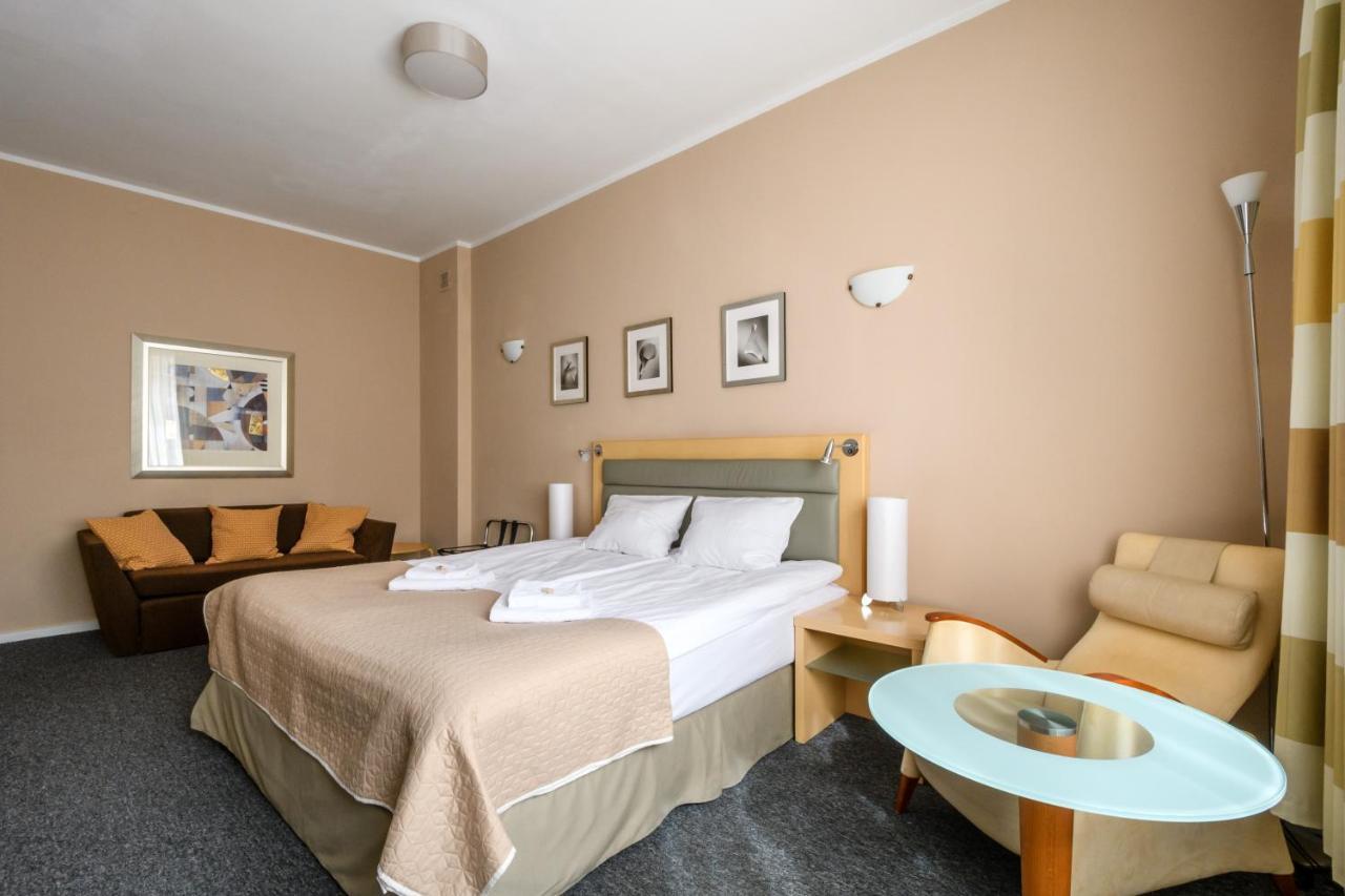 404 Rooms Wilanowska Βαρσοβία Εξωτερικό φωτογραφία
